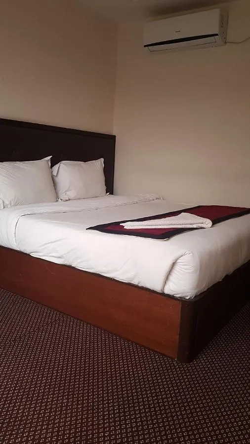 Hotel De Universal Kathmandu 0*,
