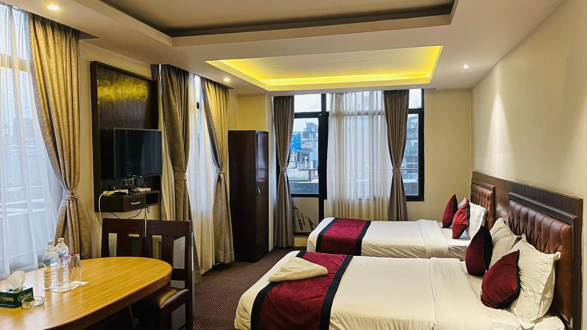 Hotel De Universal Kathmandu